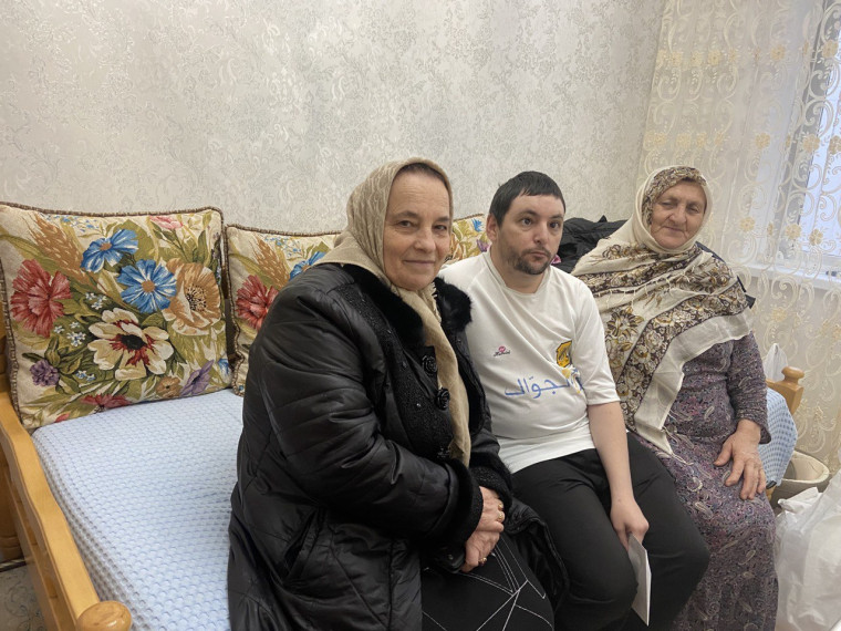 Забота о людях с ограниченными возможностями важна. Забота о людях с ограниченными возможностями важна.